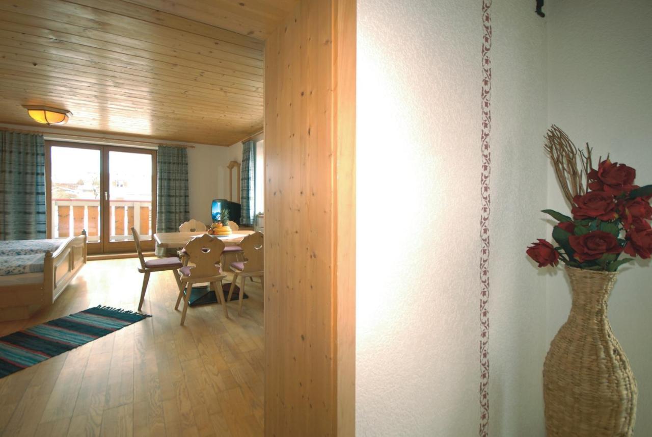Frühstücks-&Apartmenthaus Maislau Rauris Habitación foto